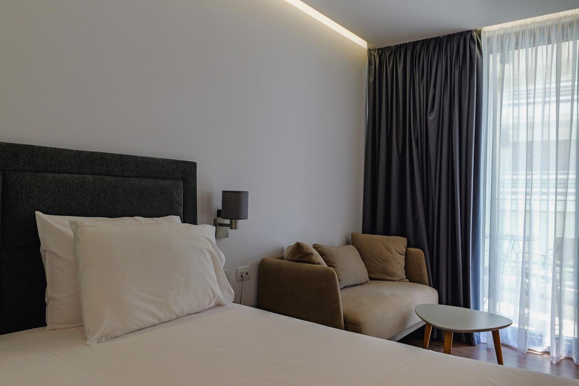 Dorchester Hotel Sarandë Eksteriør billede
